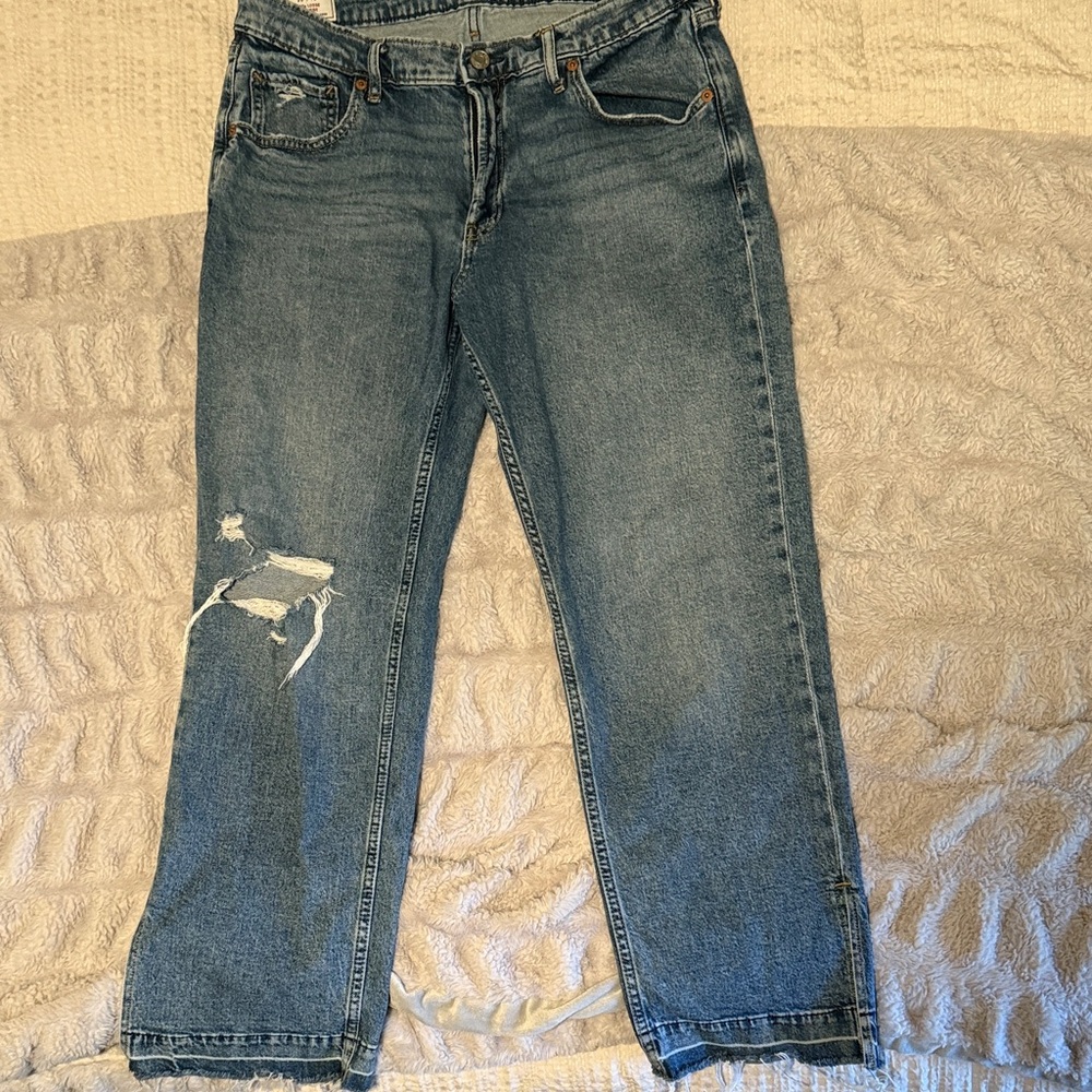 Blue Distressed Jeans